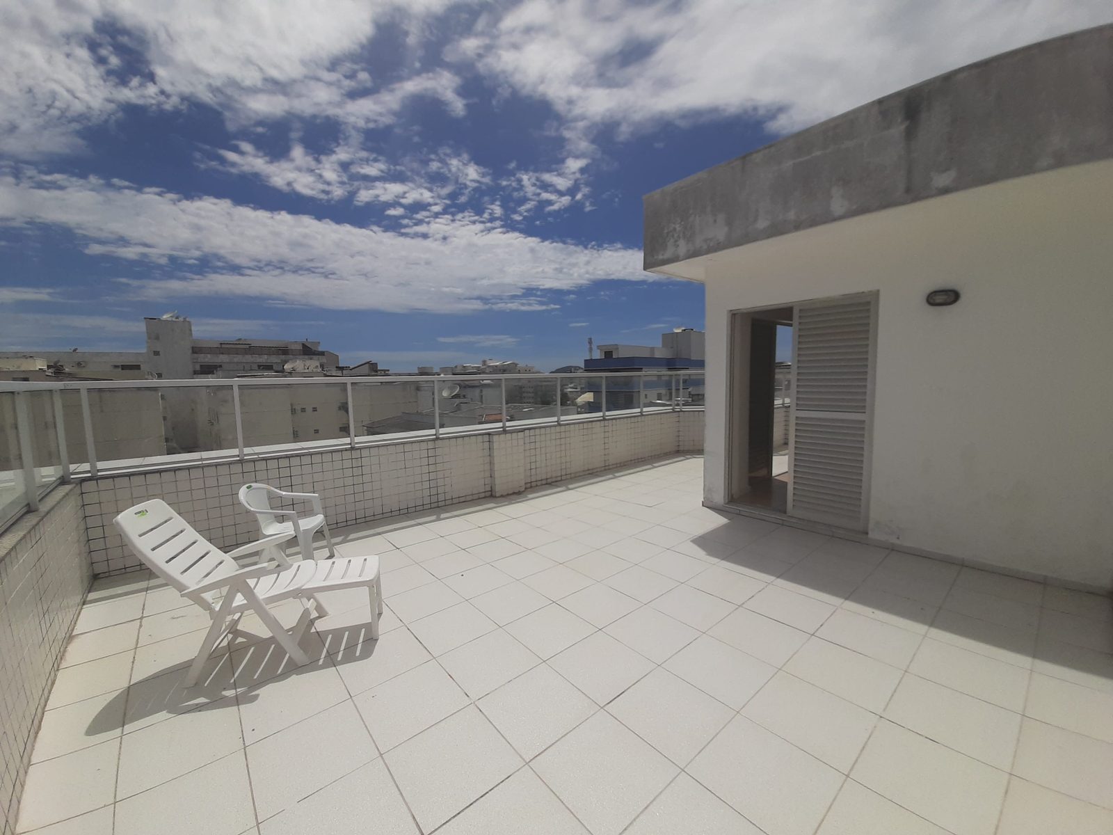 Linda Cobertura Duplex Ampla – CBF001-AC